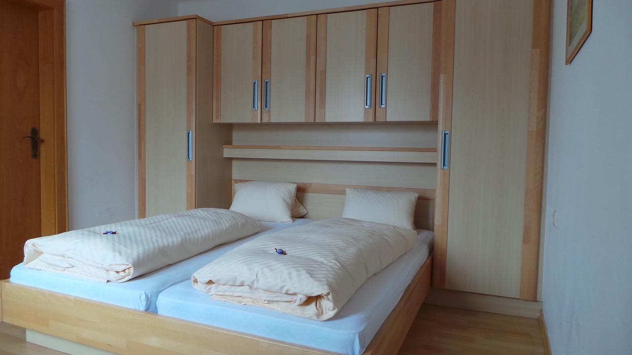 Hotel Hoerlgut 마리아알름암스타이너르넨미어 외부 사진